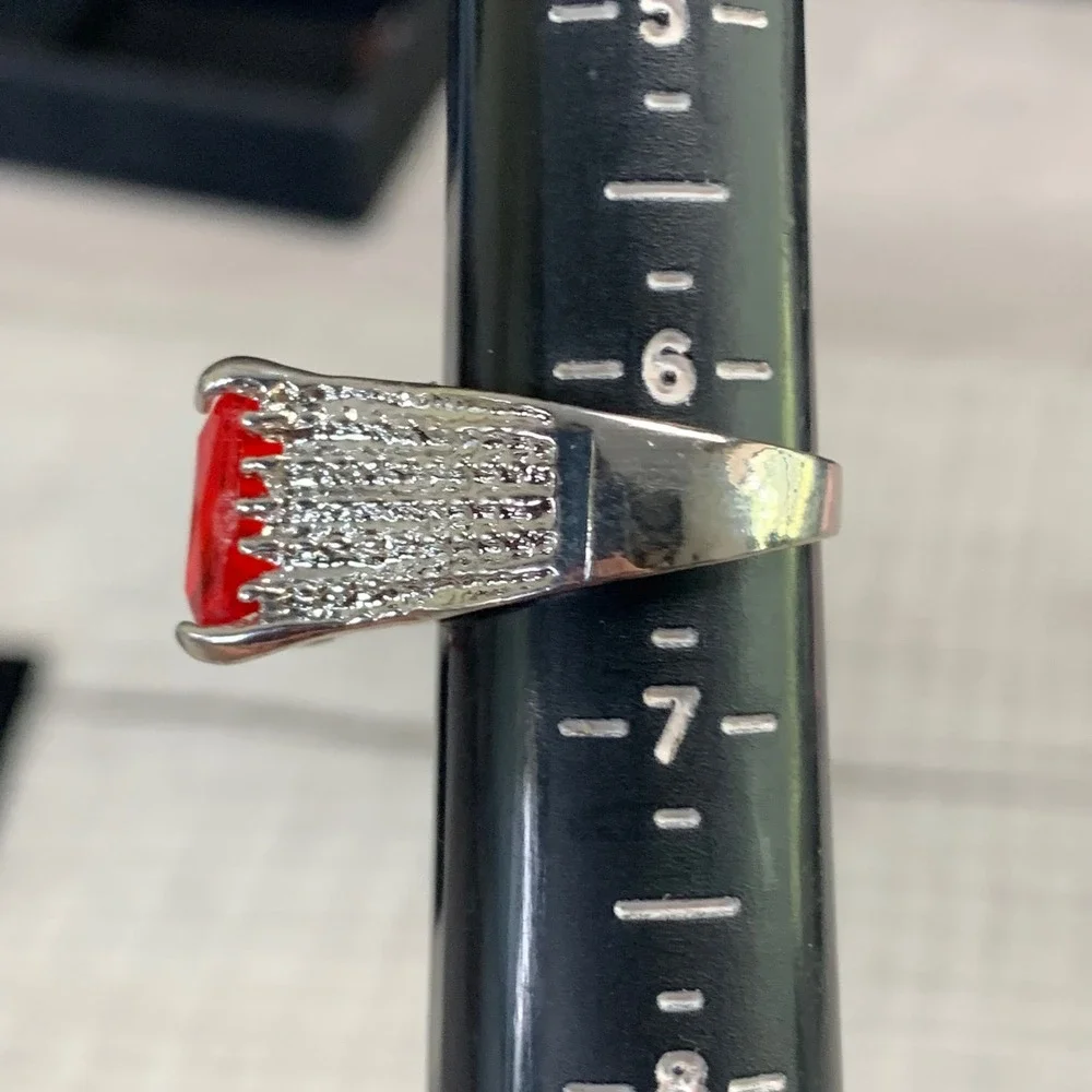 Silver Tone Red Emerald Cut Faux Stone Textured Cocktail Statement Ring Size 6.5
